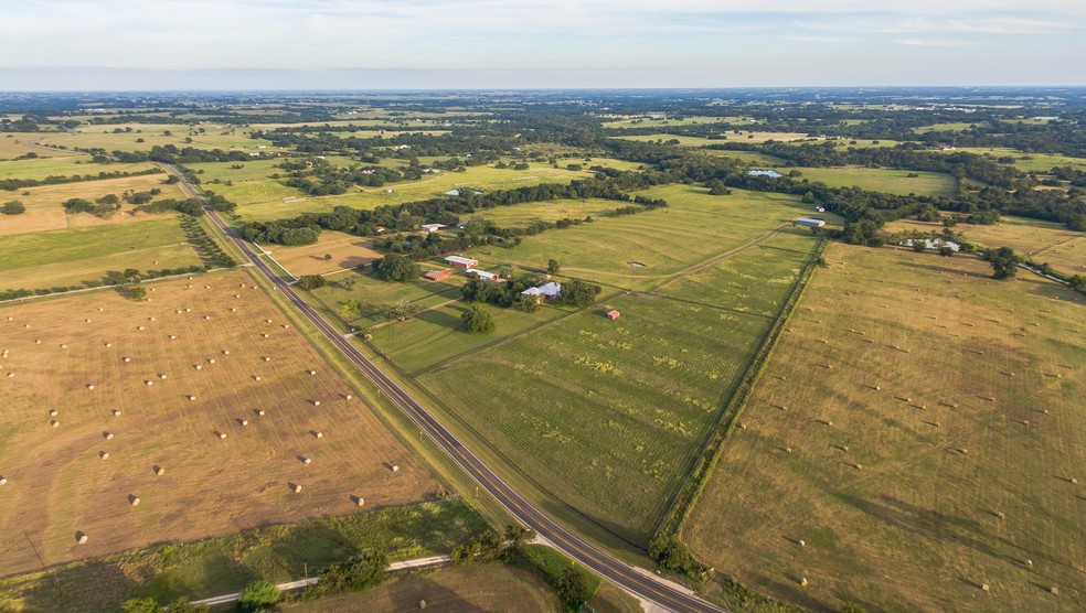 850 Fm 390 E, Brenham, TX for sale - Primary Photo - Image 1 of 1