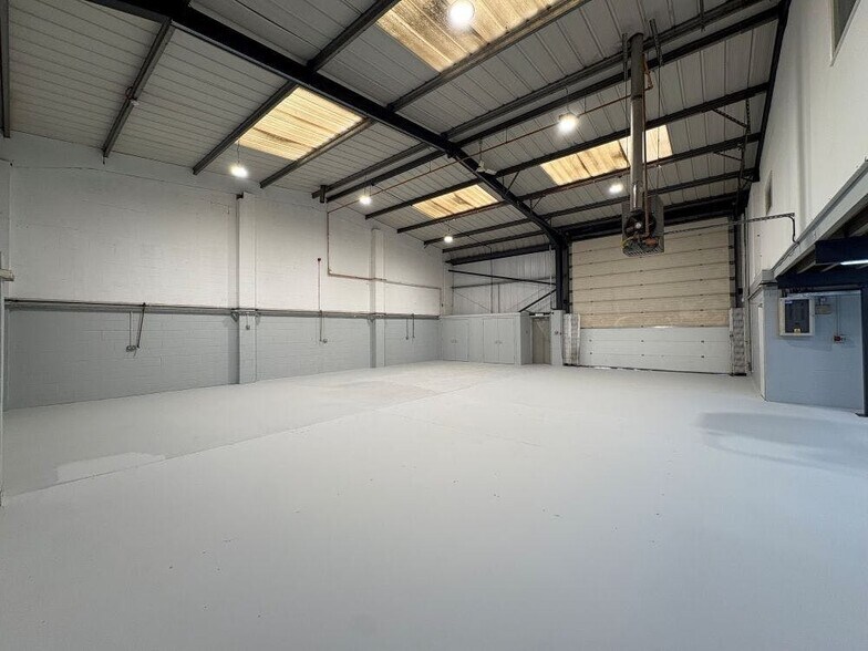 7 Wedgwood Rd, Bicester for lease - Building Photo - Image 3 of 7