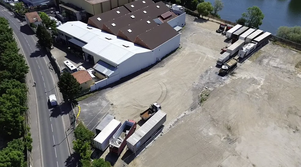 57 Rue Salvador Allendé, Bezons for lease - Building Photo - Image 2 of 13