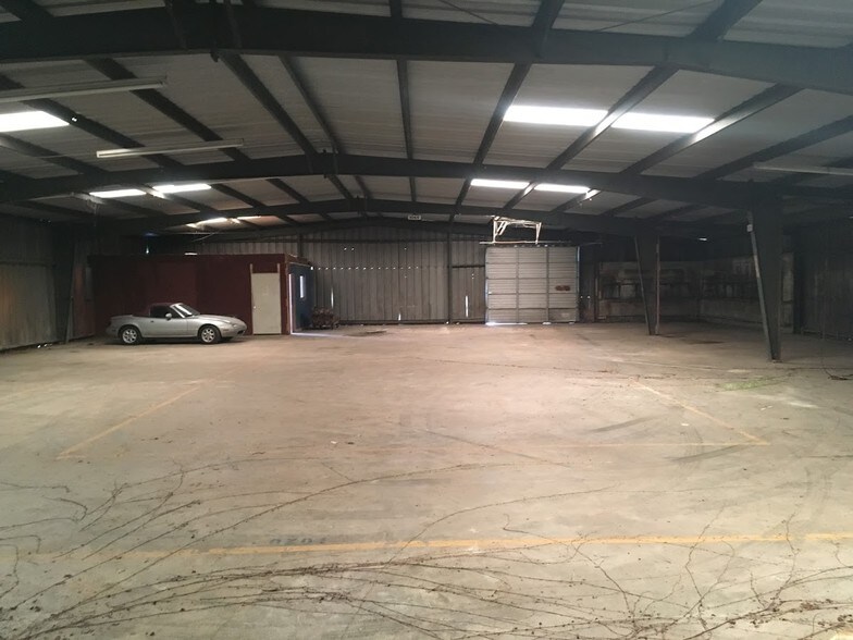 140 Webster St, Independence, LA for sale - Building Photo - Image 1 of 1