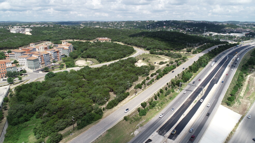 La Cantera Ter, San Antonio, TX for sale - Building Photo - Image 1 of 3