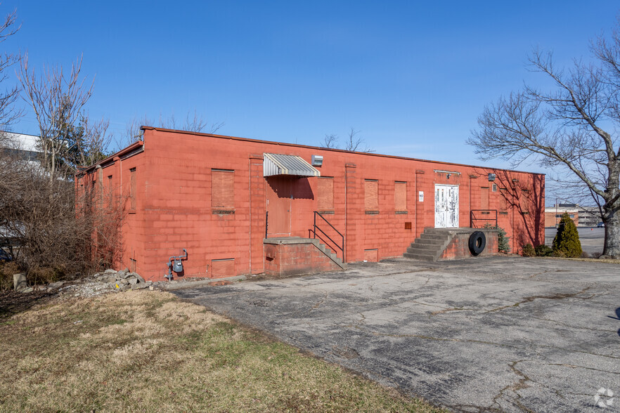 100 Merchant St, Cincinnati, OH for lease - Building Photo - Image 1 of 2