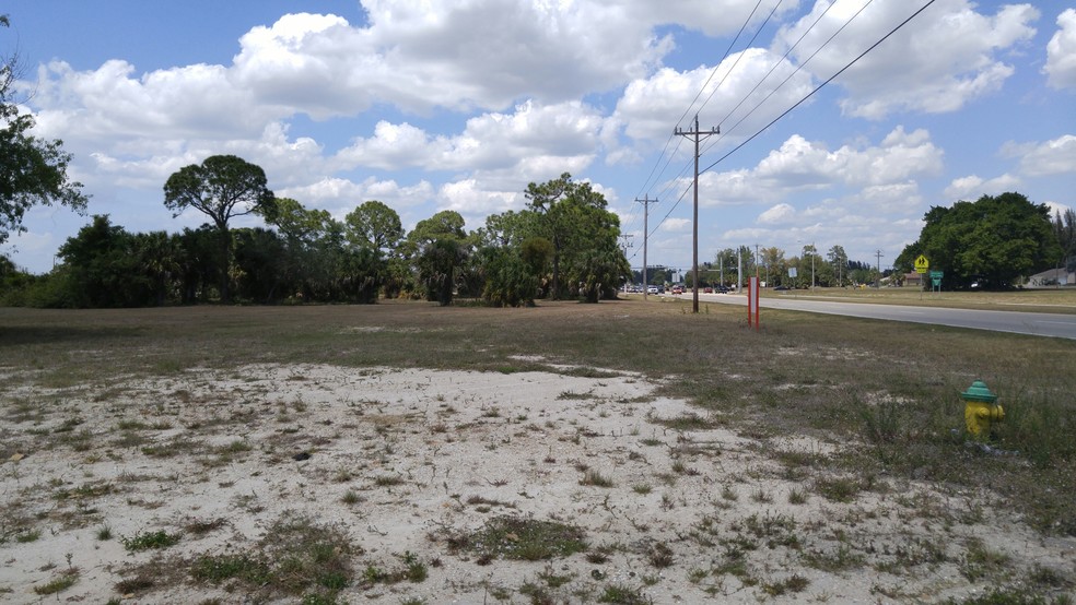 1601-1607 SW 17th Ter, Cape Coral, FL for sale - Building Photo - Image 1 of 3