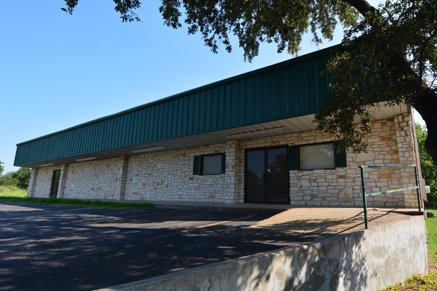 1725 Morgans Point Rd, Belton, TX for sale - Primary Photo - Image 1 of 1