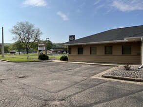 715 N Main St, River Falls, WI for lease Building Photo- Image 2 of 21