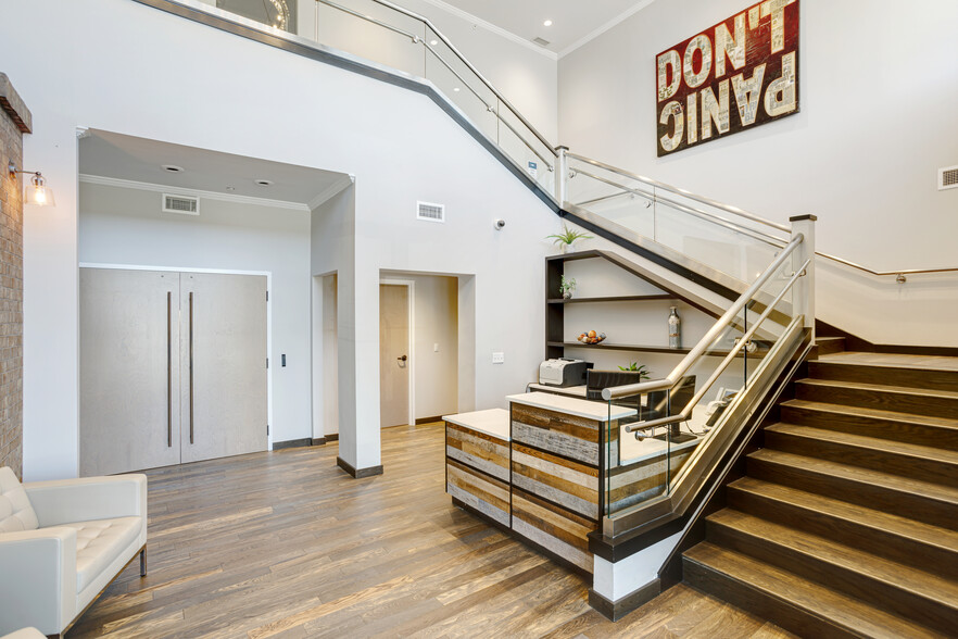 1001 Hawkins St, Nashville, TN for lease - Lobby - Image 2 of 9