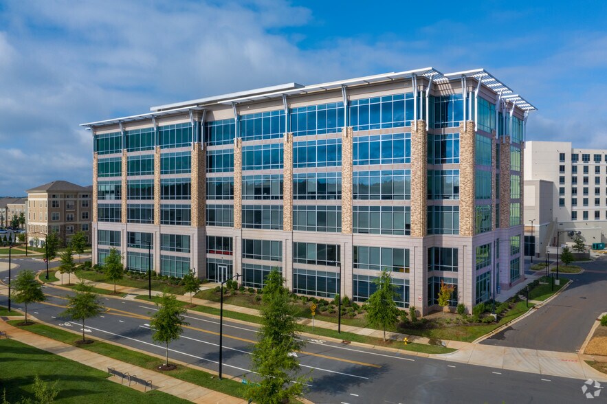 6210 Ardrey Kell Rd, Charlotte, NC for sale - Building Photo - Image 1 of 1