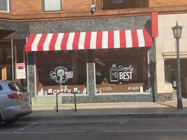 116-136 N Oak Park Ave, Oak Park, IL for lease - Building Photo - Image 2 of 6