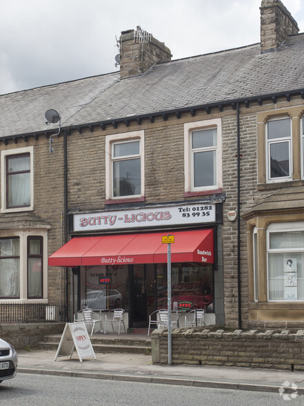 334 Padiham Rd, Burnley, BB12 6ST - Retail for Lease | LoopNet