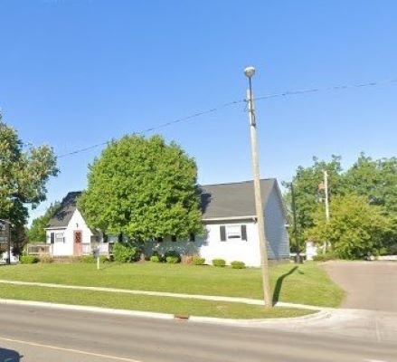 421 S Main St Lapeer Mi 48446 Office For Sale Loopnet Com