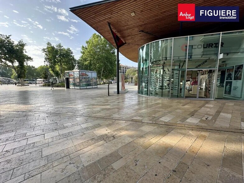 90 Avenue Napoléon Bonaparte, Aix-en-Provence for sale - Building Photo - Image 3 of 10