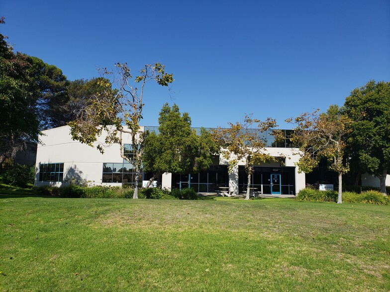 3051 Research Dr, Richmond, CA for lease - Building Photo - Image 1 of 1