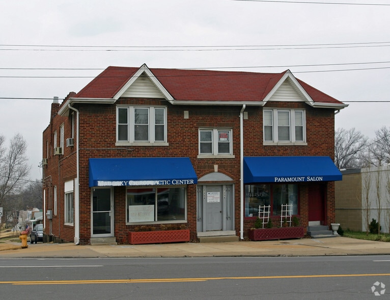 2173-2175 S Big Bend Blvd, Saint Louis, MO for lease - Primary Photo - Image 3 of 3
