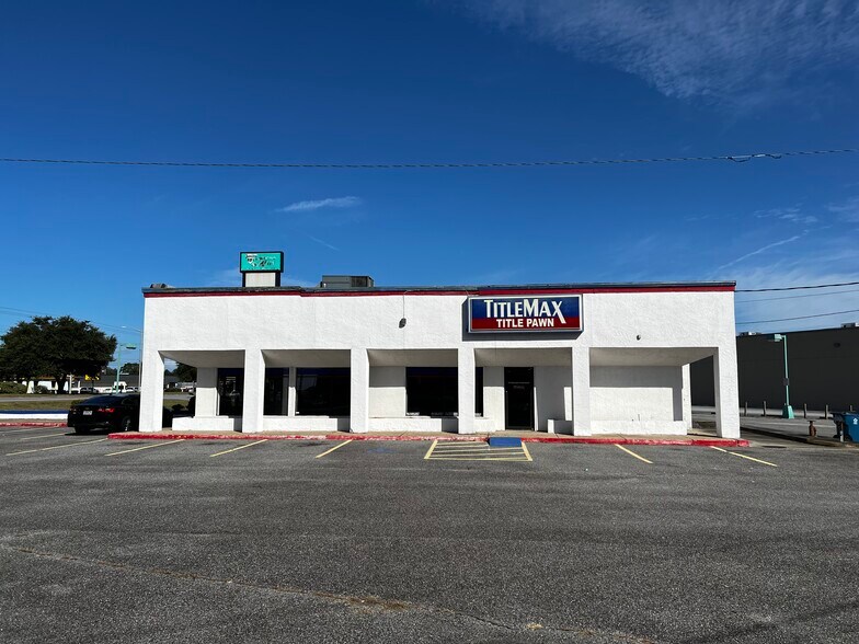 4400 Altama Ave, Brunswick, GA for sale - Primary Photo - Image 1 of 1