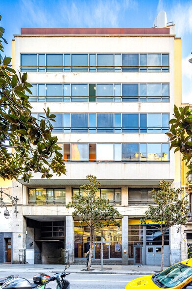 Carrer Gran de Gràcia, 118, Barcelona, Barcelona for sale - Primary Photo - Image 1 of 1