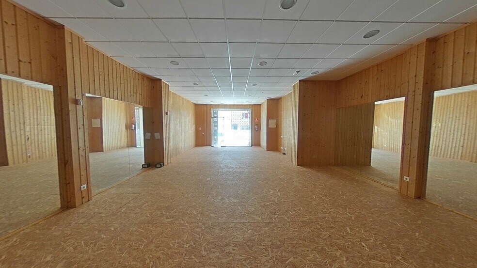 Retail in Vinaròs for sale - Building Photo - Image 3 of 18