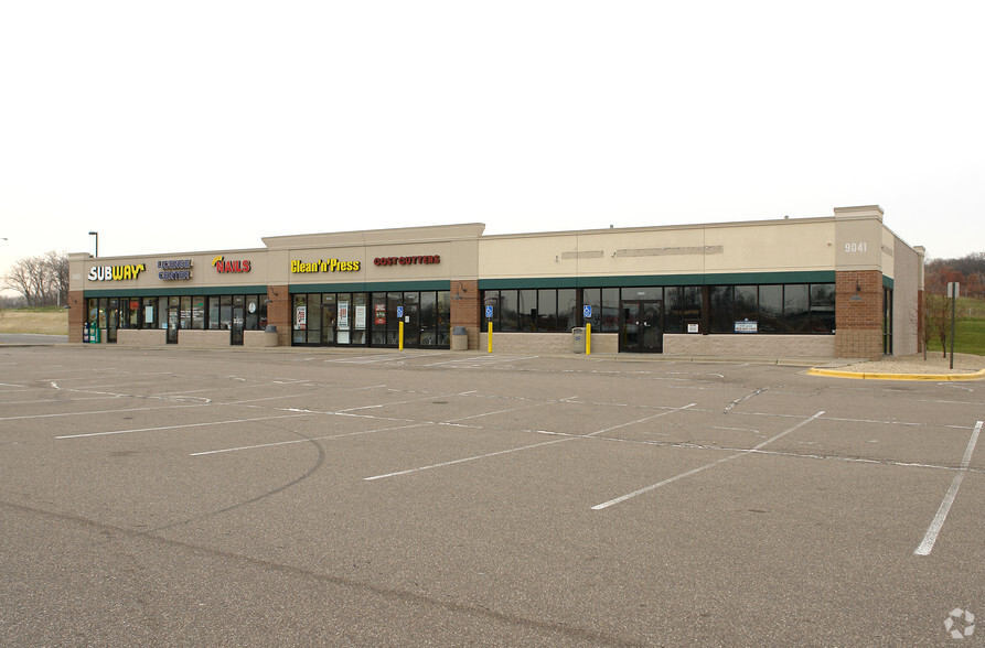 9015 Broderick Blvd, Inver Grove Heights, MN for lease - Building Photo - Image 2 of 12