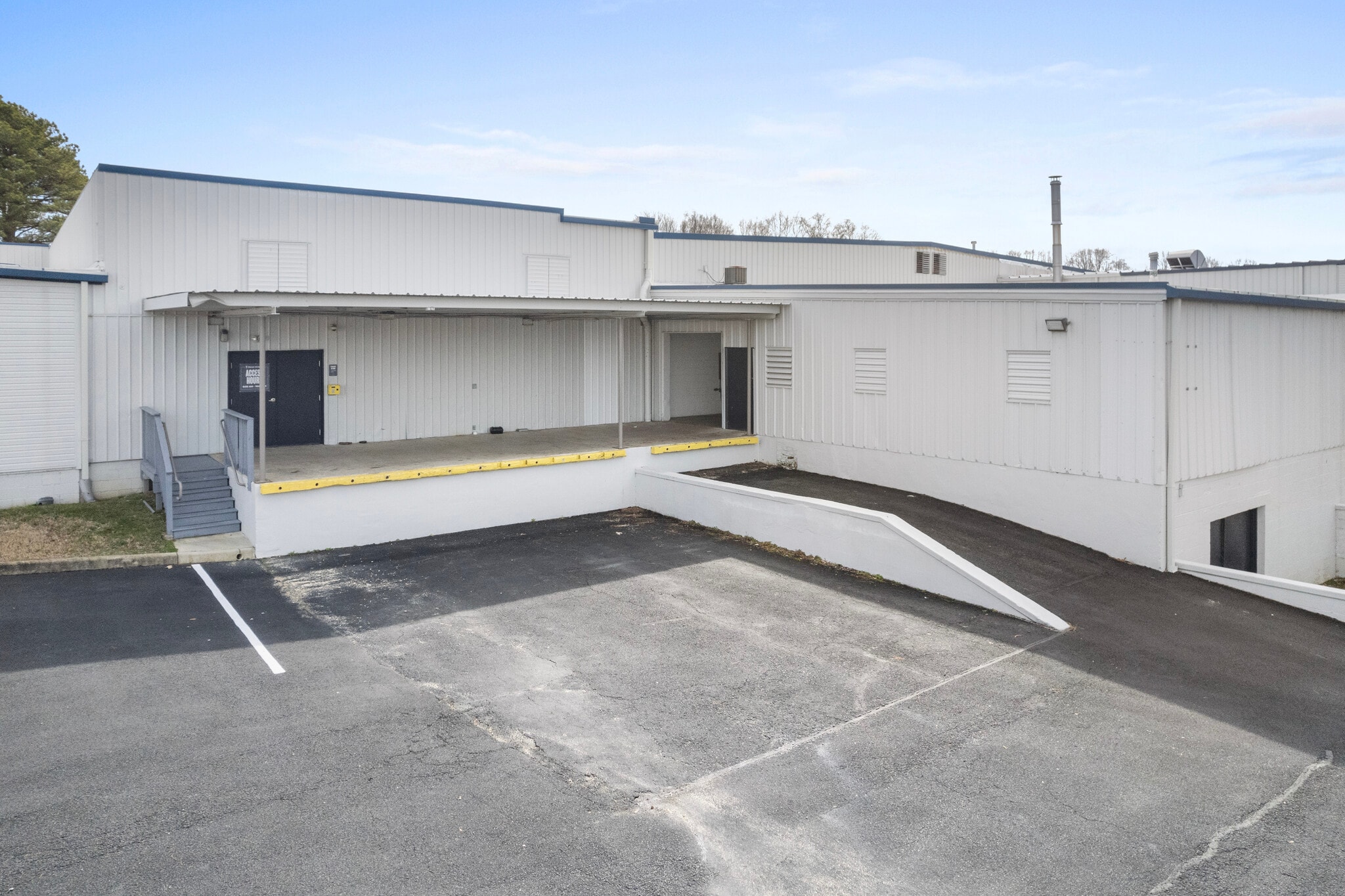 7521 Richmond Rd, Williamsburg, VA for lease Building Photo- Image 1 of 3
