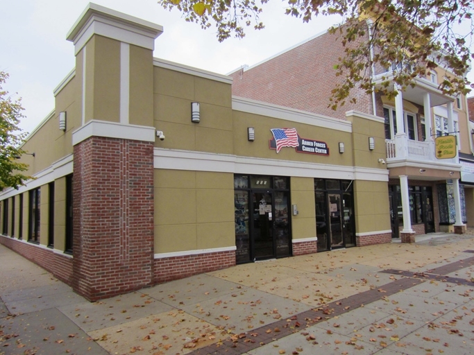 500 E Landis Ave, Vineland, NJ for lease - Building Photo - Image 1 of 13