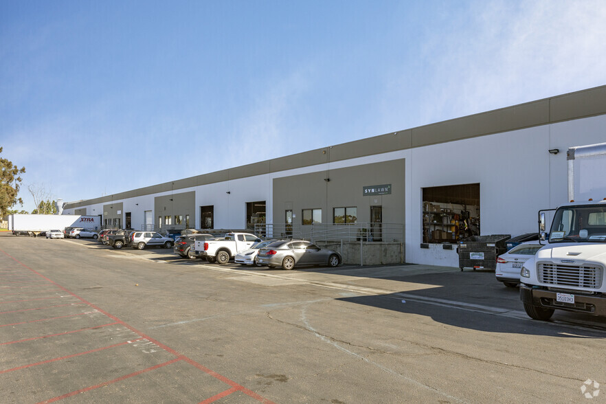 7949 Stromesa Ct, San Diego, CA for lease - Building Photo - Image 3 of 11