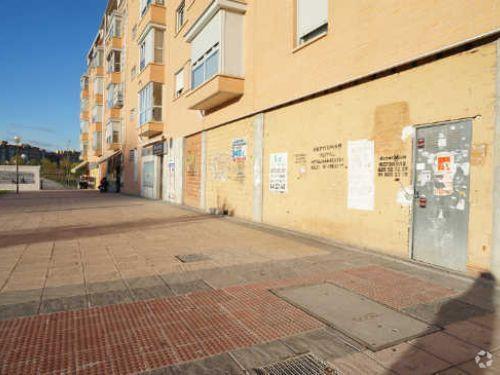 Retail in Madrid, Madrid for lease Interior Photo- Image 1 of 3