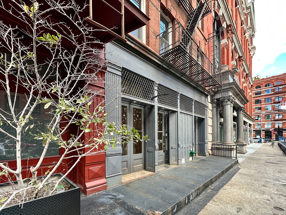 8 Harrison St, New York, NY 10013 Multifamily for Sale