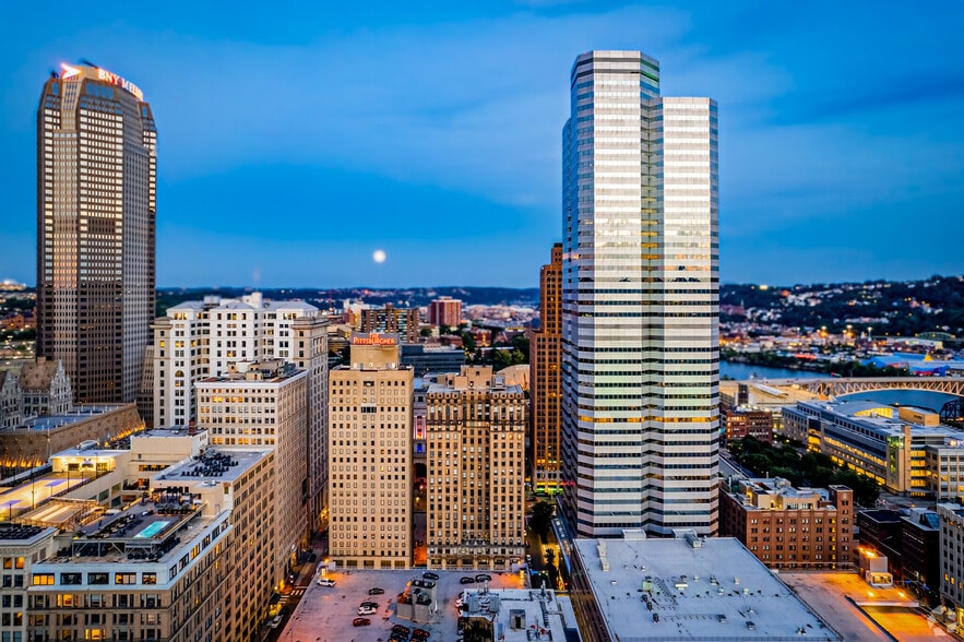 429 Fourth Ave, Pittsburgh, PA for lease - Building Photo - Image 3 of 11