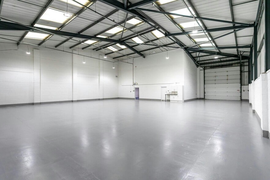 Wheatlea Rd, Wigan for lease - Building Photo - Image 2 of 9