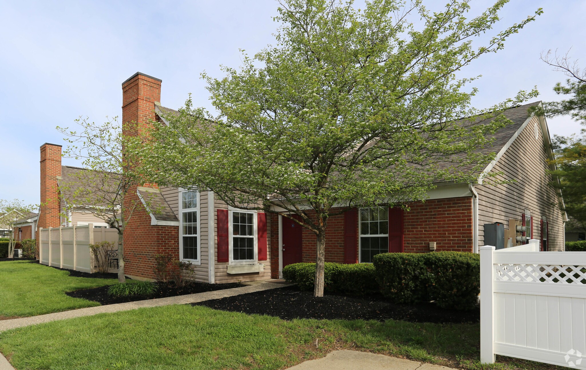 7401 Landen Falls Dr, Maineville, OH for sale Primary Photo- Image 1 of 1