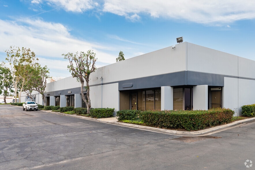 12781 Western Ave, Garden Grove, CA for lease - Building Photo - Image 3 of 20