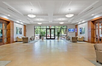 4502 Woodland Corporate Blvd, Tampa, FL for lease Interior Photo- Image 1 of 9