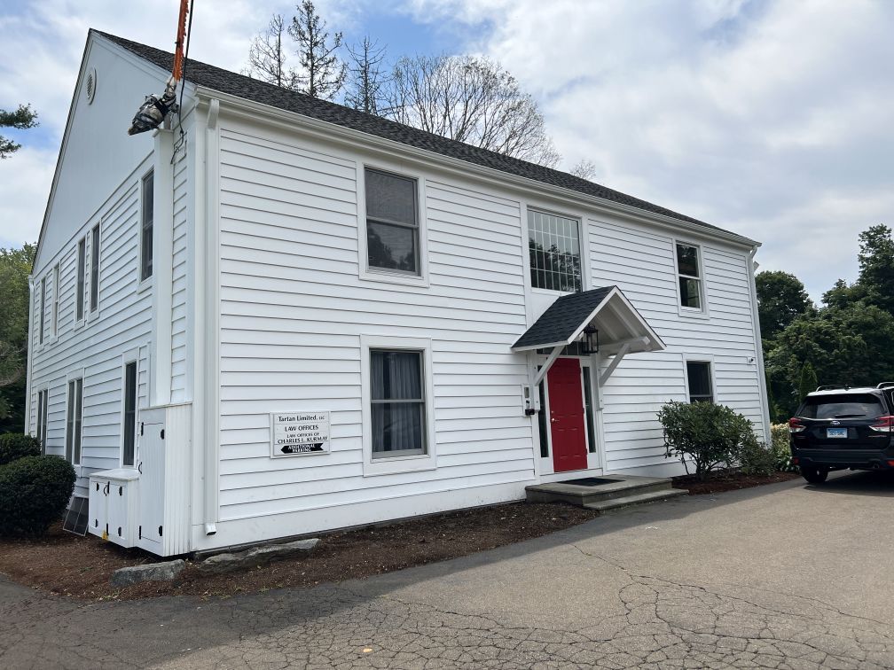 588 Boston Post Rd, Madison, CT for lease Building Photo- Image 1 of 13