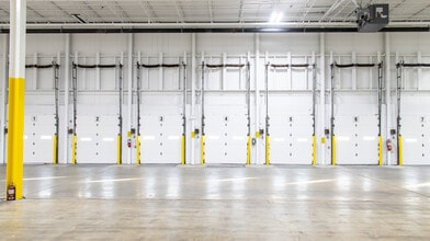 6155 S Harlem Ave, Chicago, IL for sale Interior Photo- Image 2 of 4