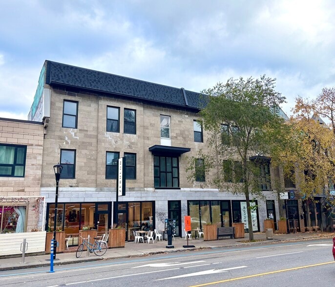 3999-4001 Rue Saint-Denis, Montréal, QC for lease - Building Photo - Image 1 of 2