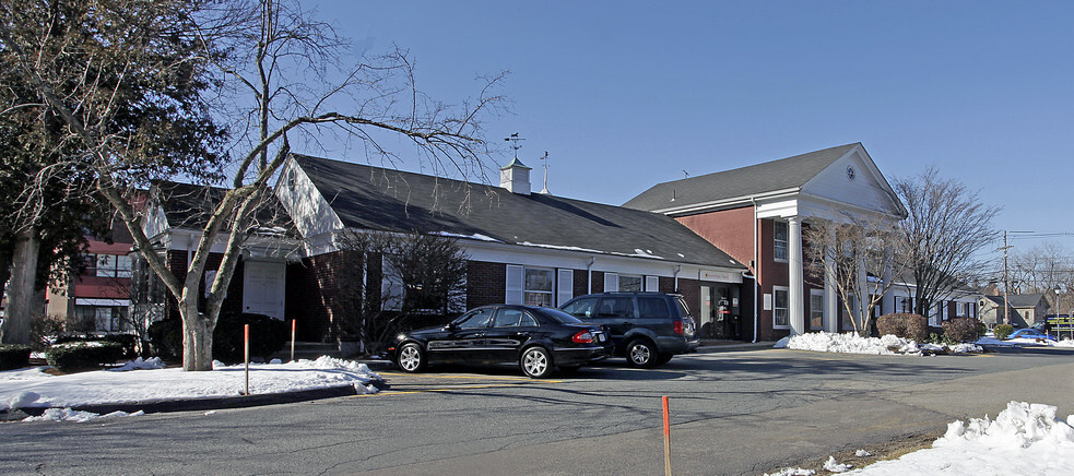 39 Edgell Rd, Framingham, MA for sale - Building Photo - Image 1 of 1
