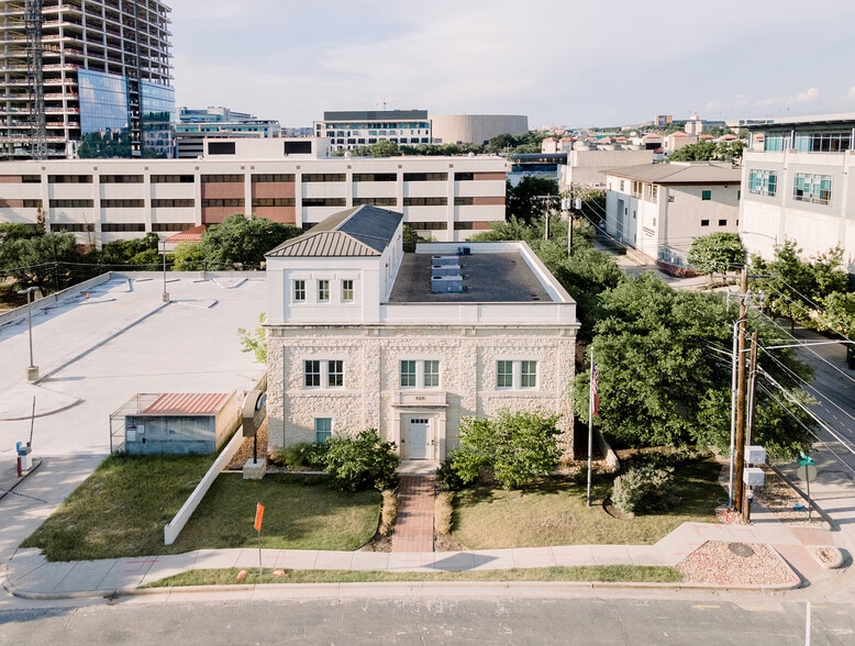 614 E 12th St, Austin, TX for sale - Building Photo - Image 2 of 25