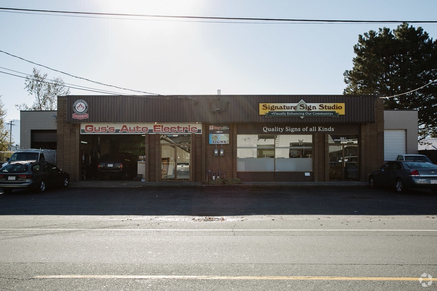 45940 Railway Ave, Chilliwack, BC for sale - Building Photo - Image 2 of 4