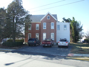 137 E Locust St, Oxford, PA for lease Building Photo- Image 2 of 6