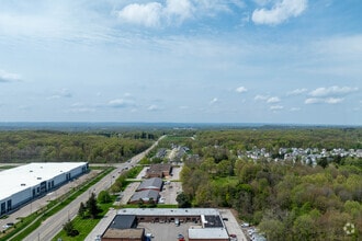 1927-1947 E Aurora Rd, Twinsburg, OH - AERIAL map view