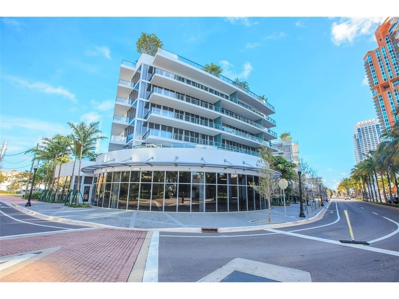801 S Pointe Dr, Miami Beach, FL for lease - Building Photo - Image 2 of 35