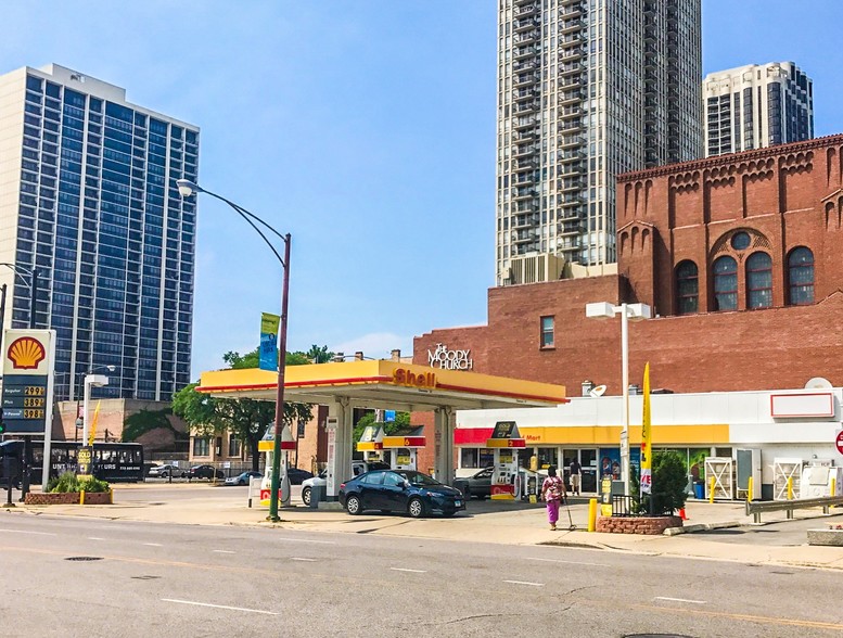 130 W North Ave, Chicago, IL for sale - Building Photo - Image 1 of 1