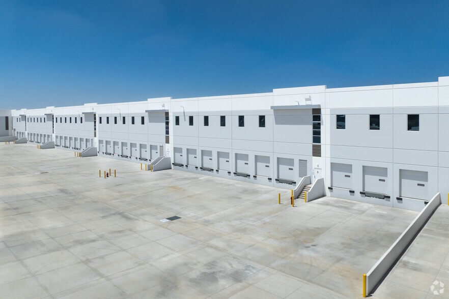 33800 County Line Ln, Yucaipa, CA for sale - Building Photo - Image 2 of 6