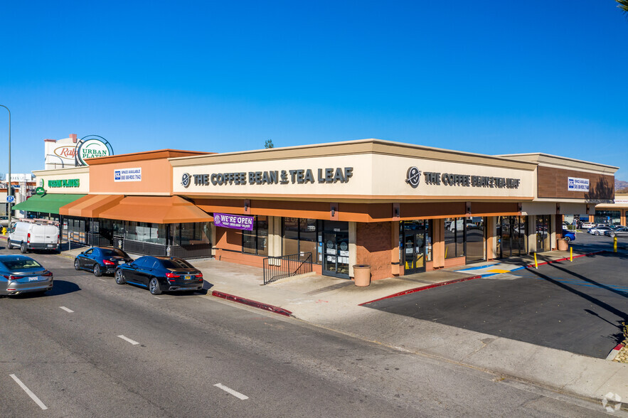 21777-21949 Ventura Blvd, Woodland Hills, CA for lease - Building Photo - Image 3 of 5