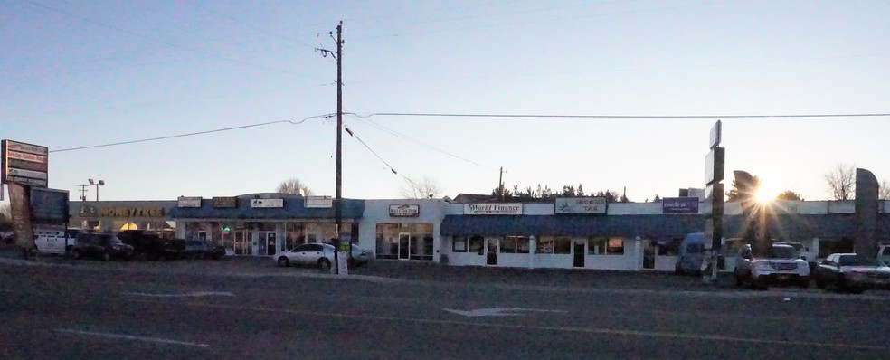 819-915 Caldwell Blvd, Nampa, ID for sale - Building Photo - Image 1 of 1