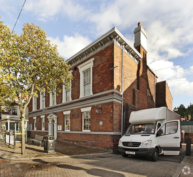 96 Main St, Frodsham for lease - Building Photo - Image 2 of 15