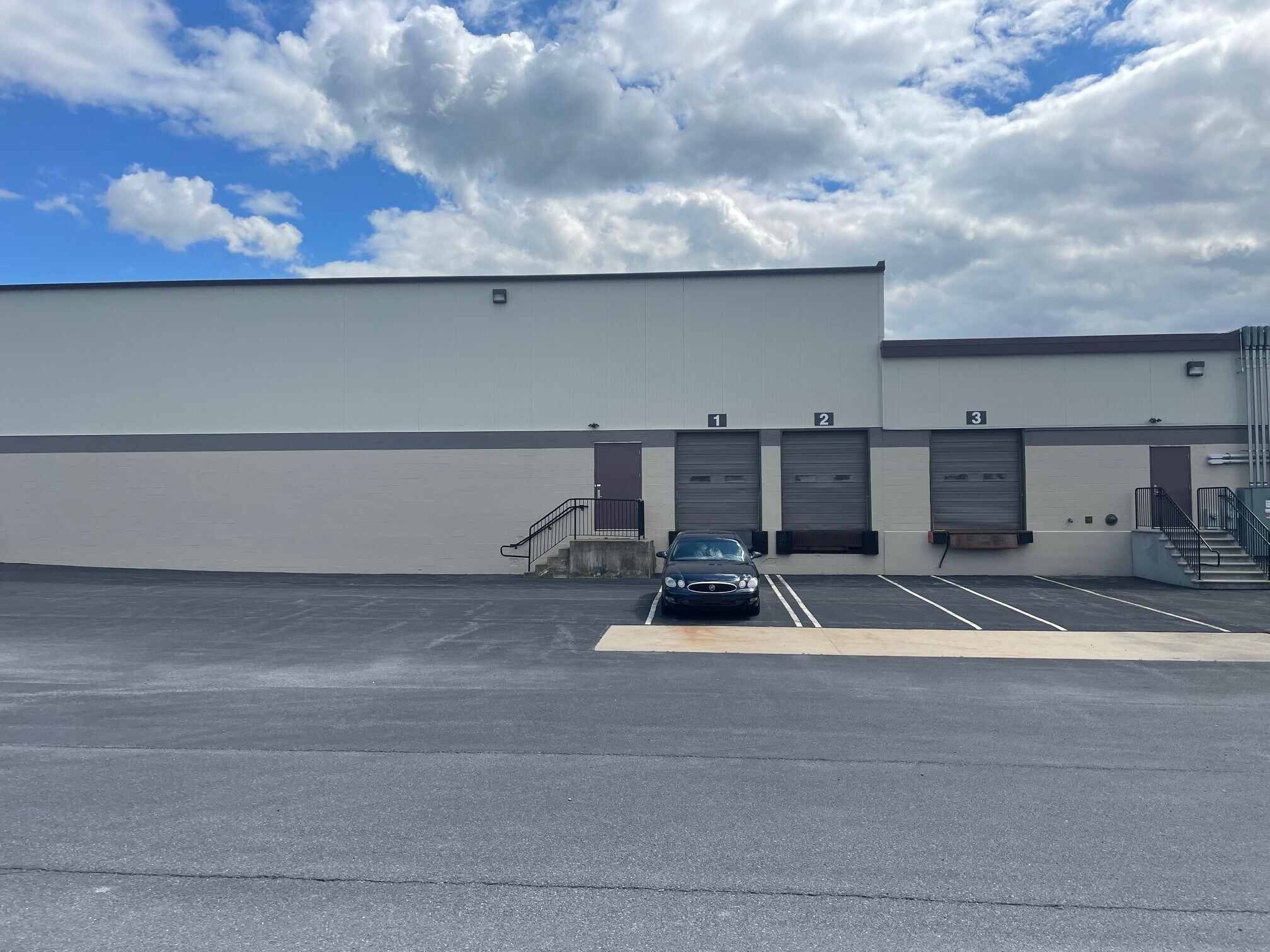 167 Greenfield Rd, Lancaster, PA for sale Building Photo- Image 1 of 1