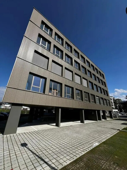 Office in Eybens for sale - Building Photo - Image 3 of 20