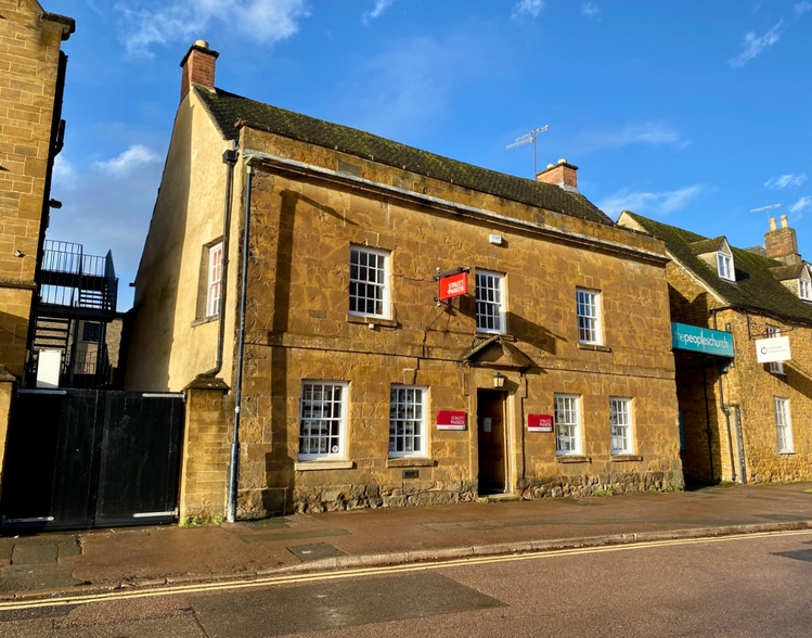 20 Horse Fair, Banbury for sale - Building Photo - Image 1 of 1