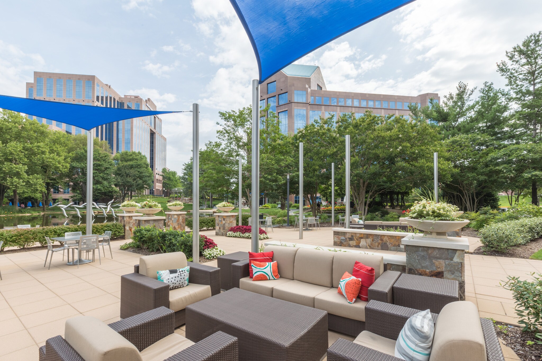 2411 Dulles Corner Park, Herndon, VA 20171 - Dulles Corner l | LoopNet - 2340 Dulles Corner Blvd Herndon Va 20171