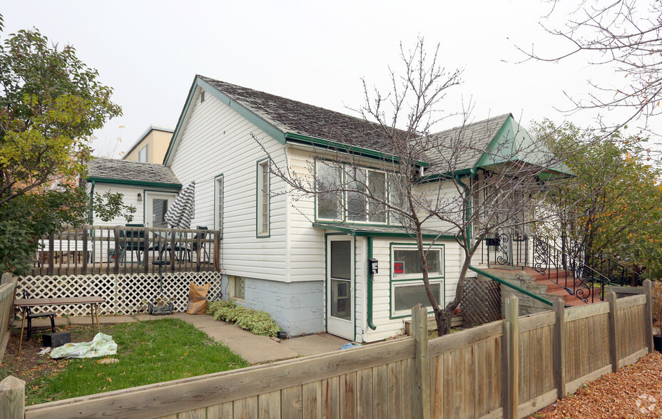 11502 115th St NW, Edmonton, AB for sale - Primary Photo - Image 1 of 1